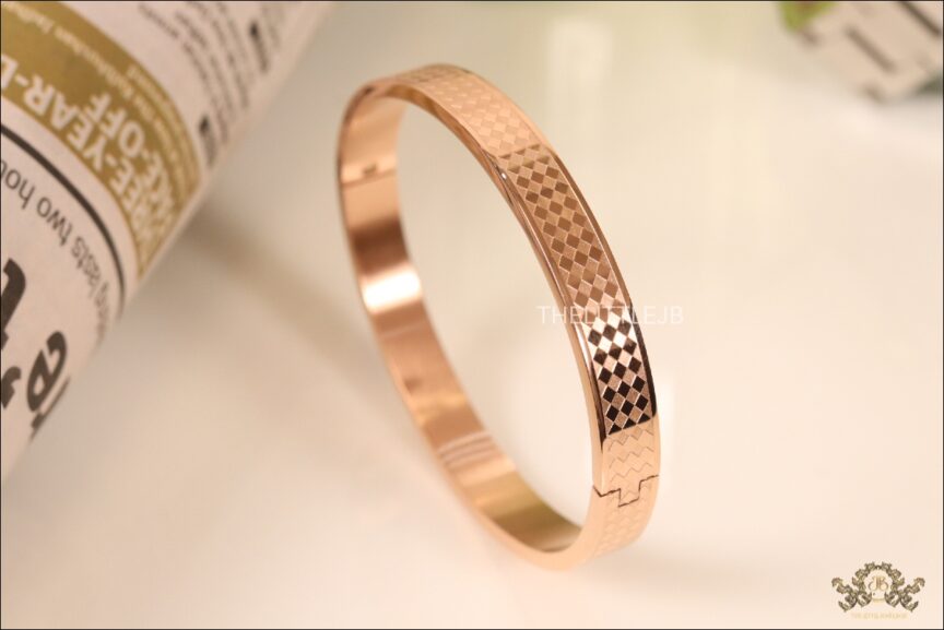 18K Rose Gold Bracelet with Real Diamond: Italian Design | Pachchigar  Jewellers