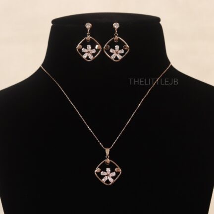 Cz Floral Motif Pendant Set