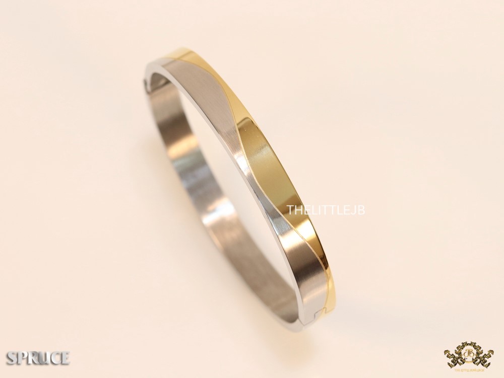 Oval dual finish bracelet with platinum and gold plating