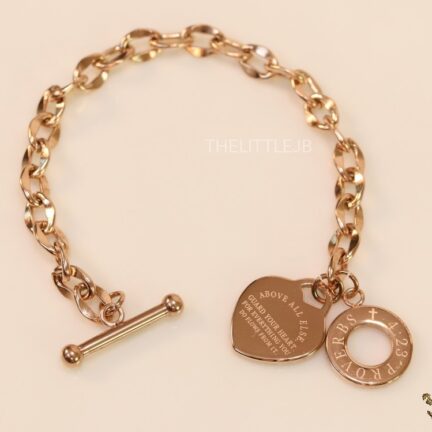 b10 Rose gold plated link chain bracelet with proverb inscribed heart motif