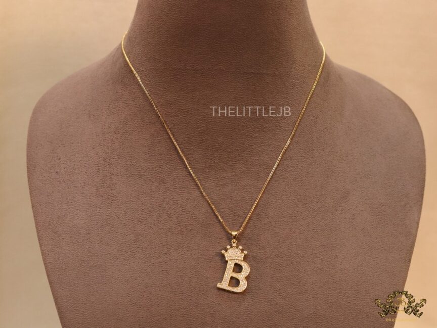 Tiffany & Co. Return to Tiffany™ Double Heart Tag Pendant in Yellow Gold,  Mini Necklaces | Heathrow Reserve & Collect