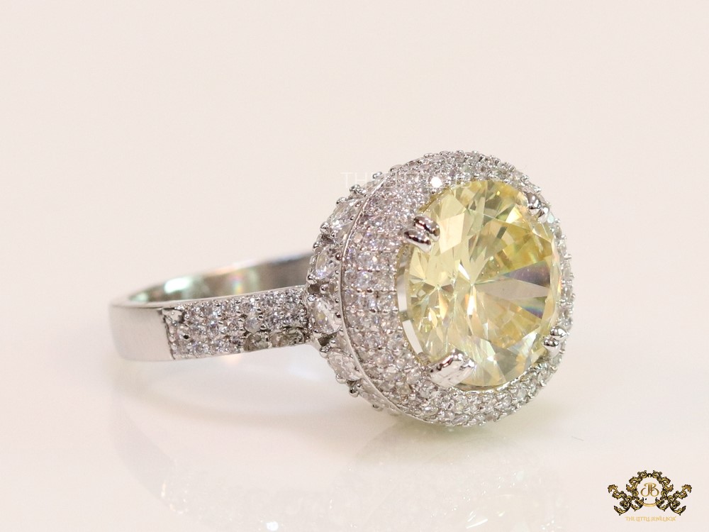 Round topaz yellow stone ring in platinum and cz - Image 3