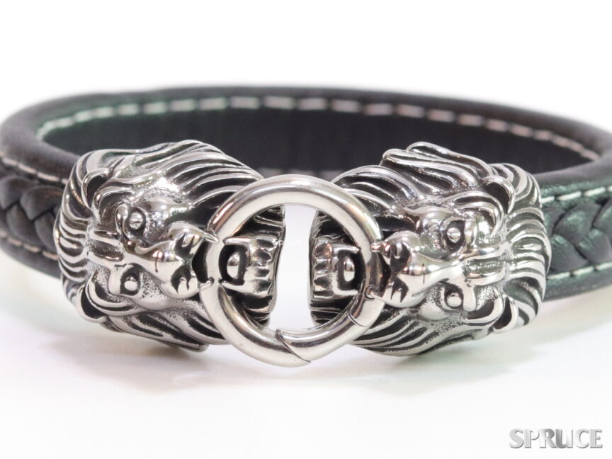 Aggregate more than 71 lion charm bracelet - in.duhocakina