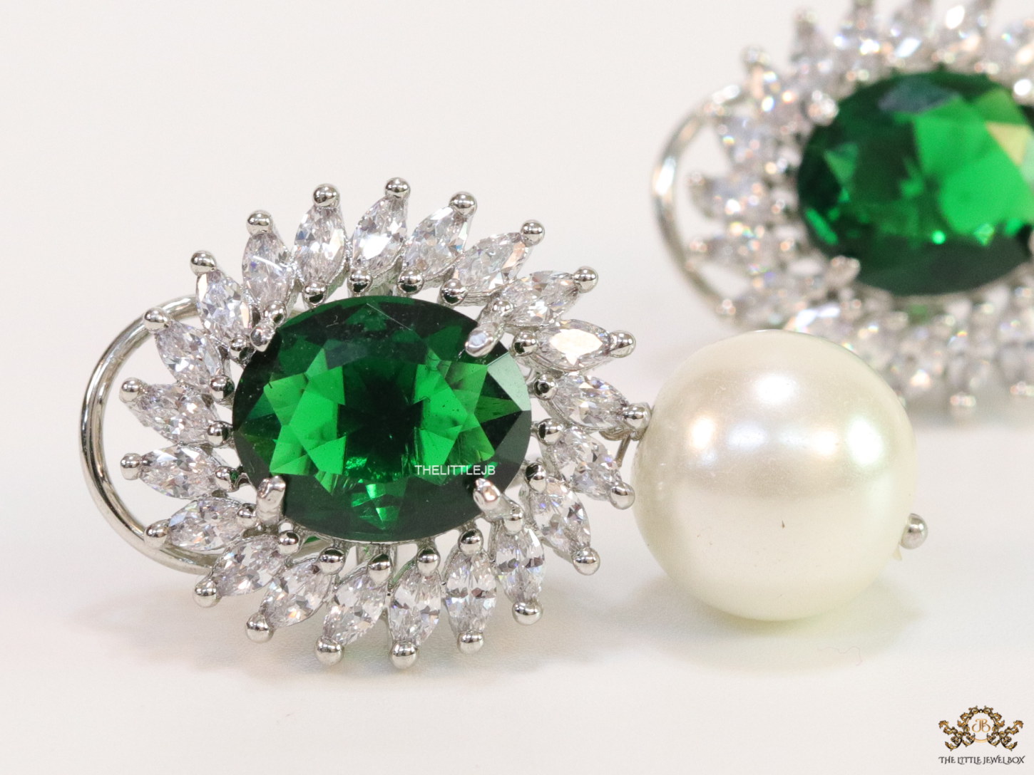 Details about   Vintage Style Earring Silver Green Emerald Cz Drop Marriage G1 26 