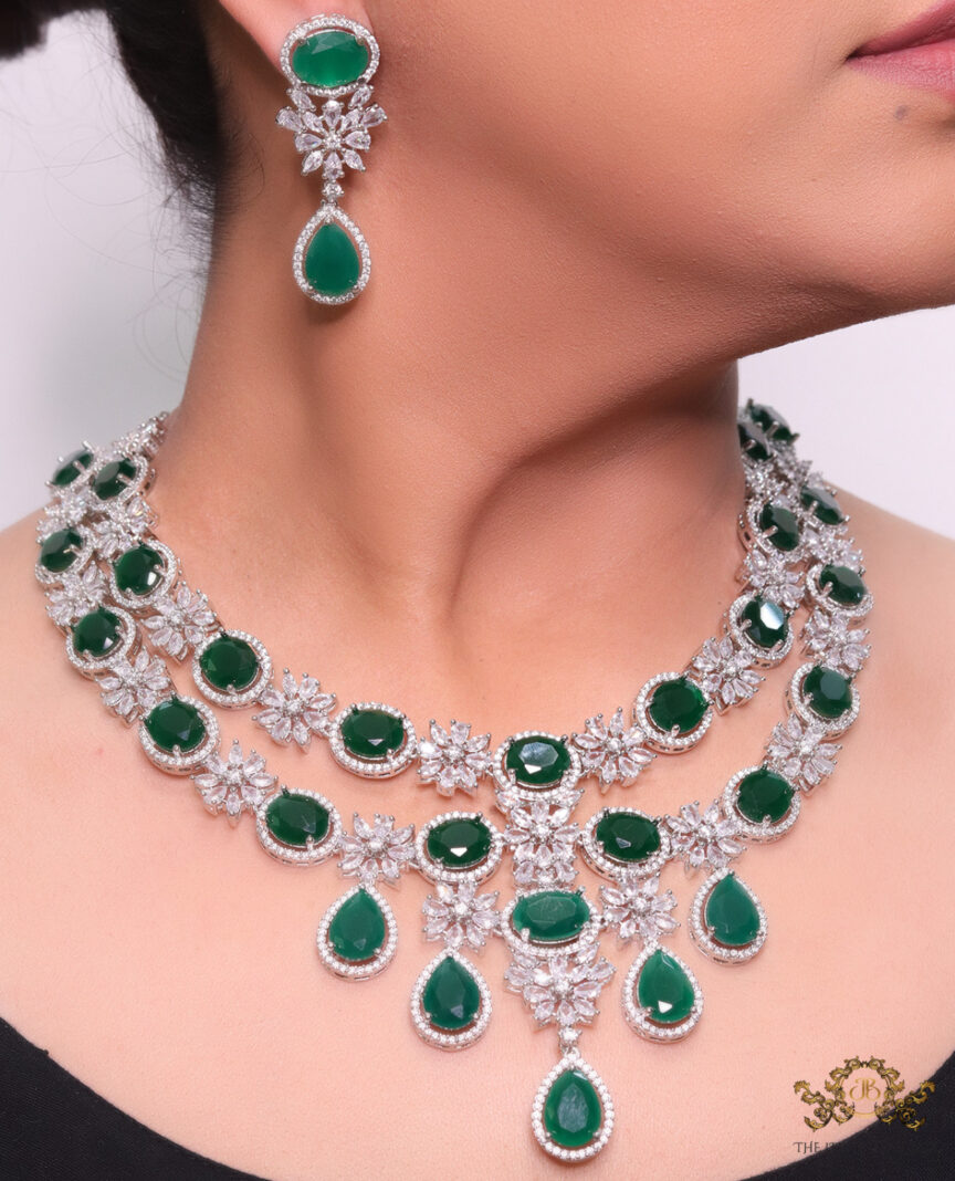 Pearl Layered Necklace Set : JMY1422