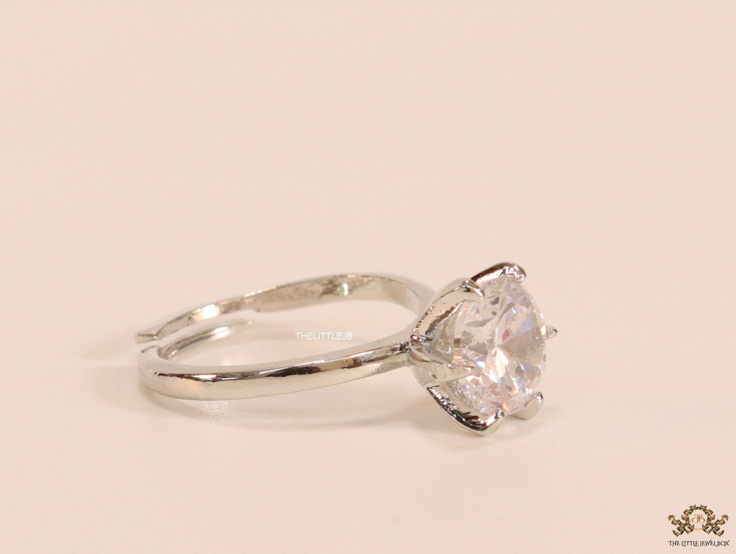 8mm Platinum plated cz solitaire adjustable ring - Image 3