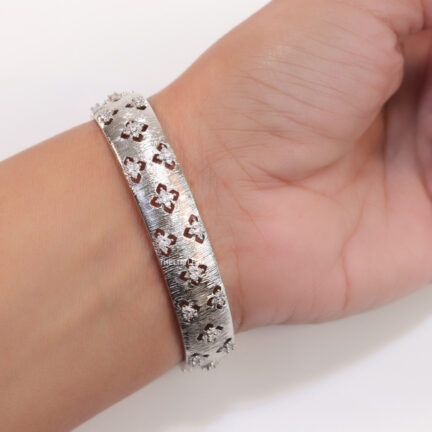 bbb17 Platinum plated cutwork bracelet band with cz
