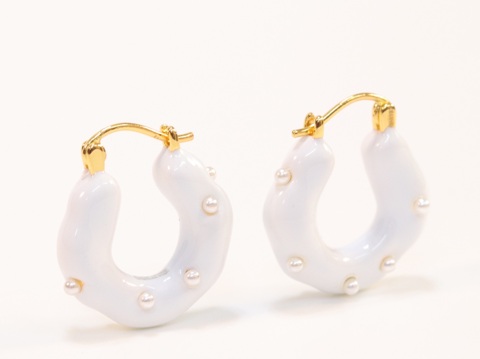 Poppy Neon White Hoops - Image 5