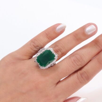 r9 (2) Cz leaf cut emerald stone ring