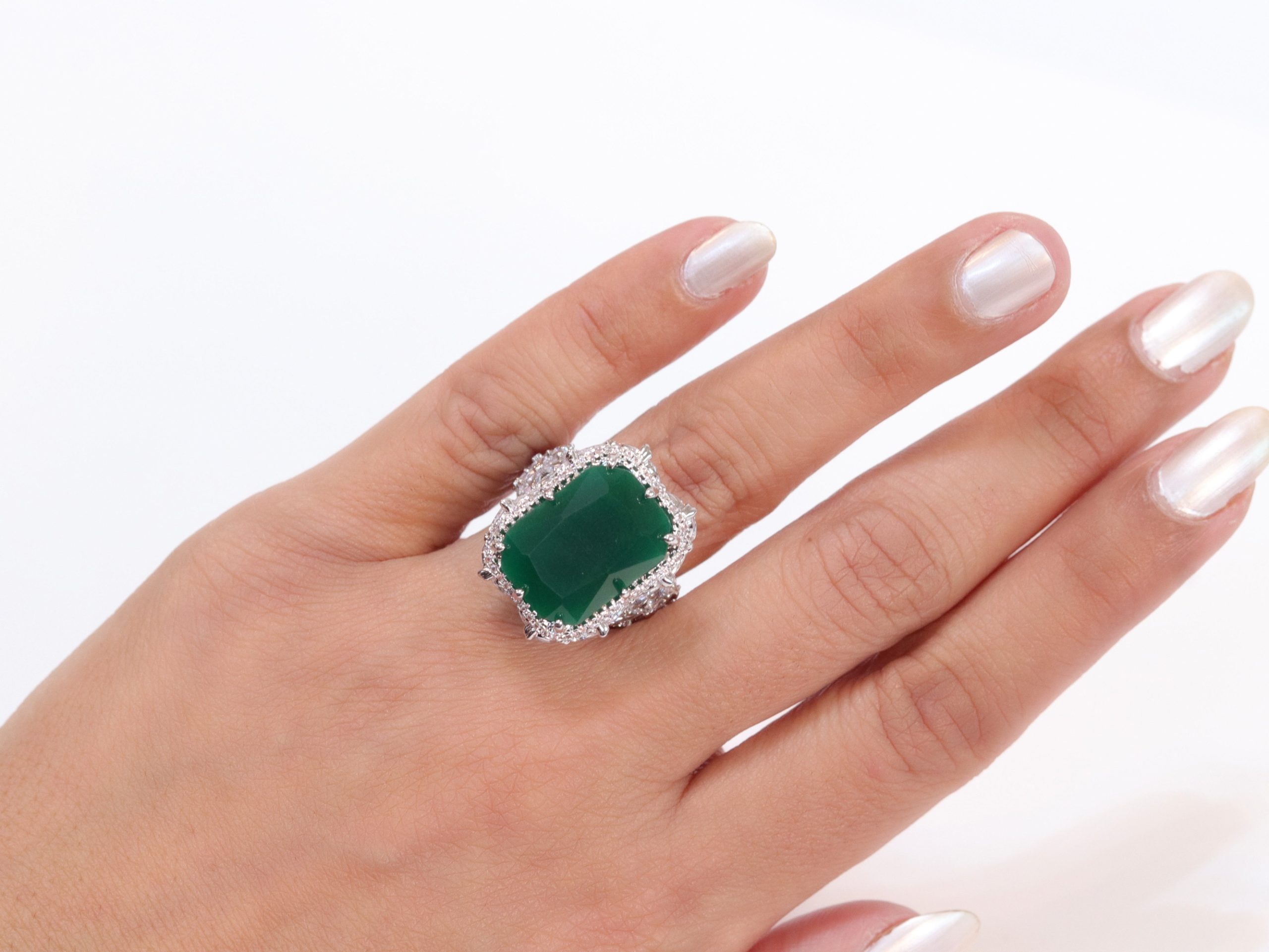 21 Carat Emerald Ring – Joseph Saidian & Sons