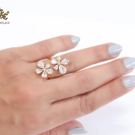 2578 Double Flower Ring in platinum finish