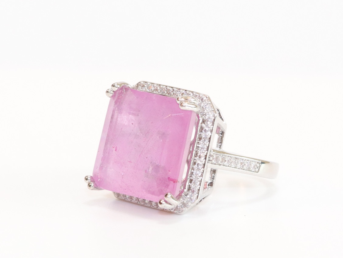 Square light pink stone Ring - Image 3