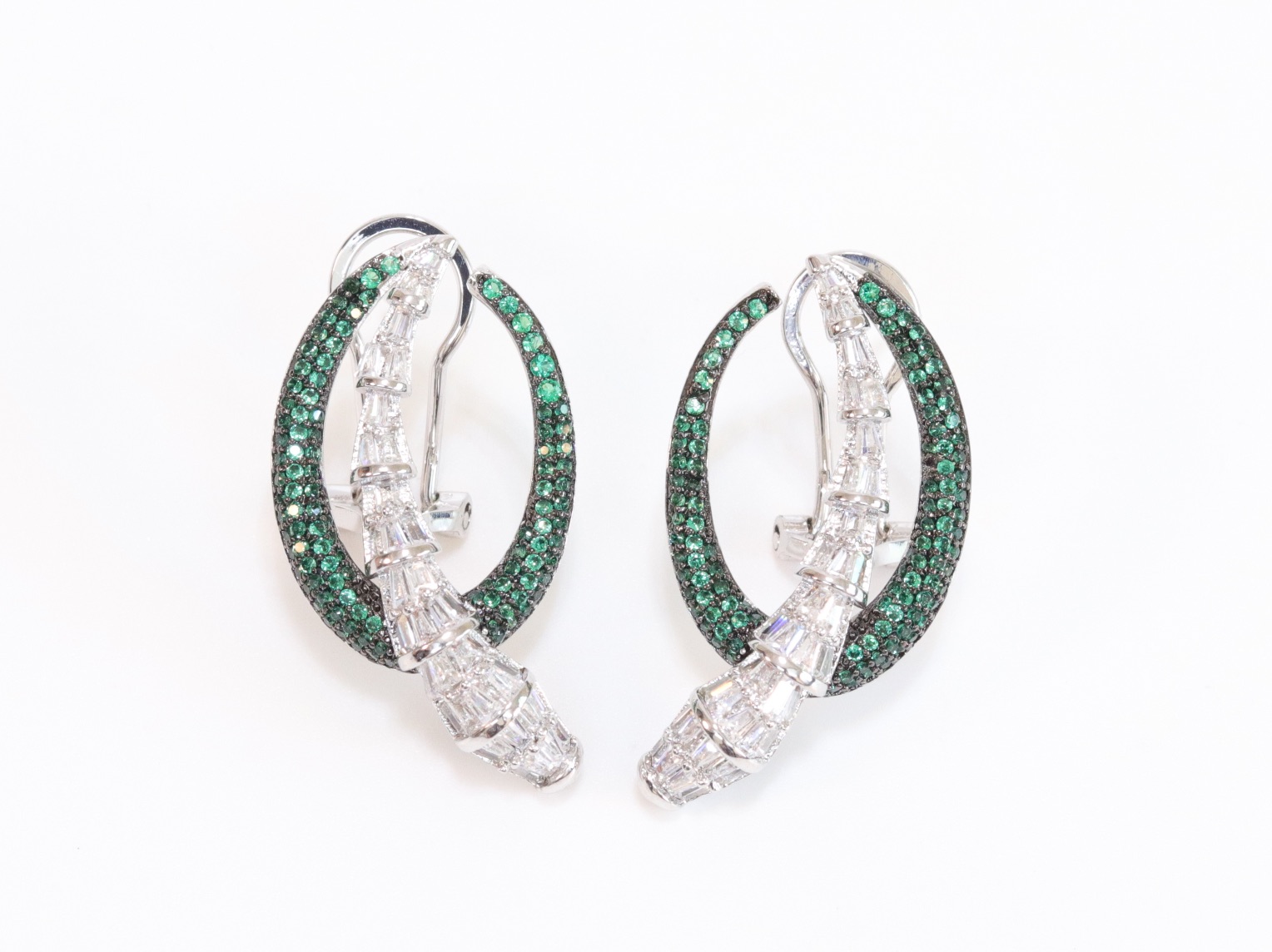 Fancy emerald and cz earrings - Image 2