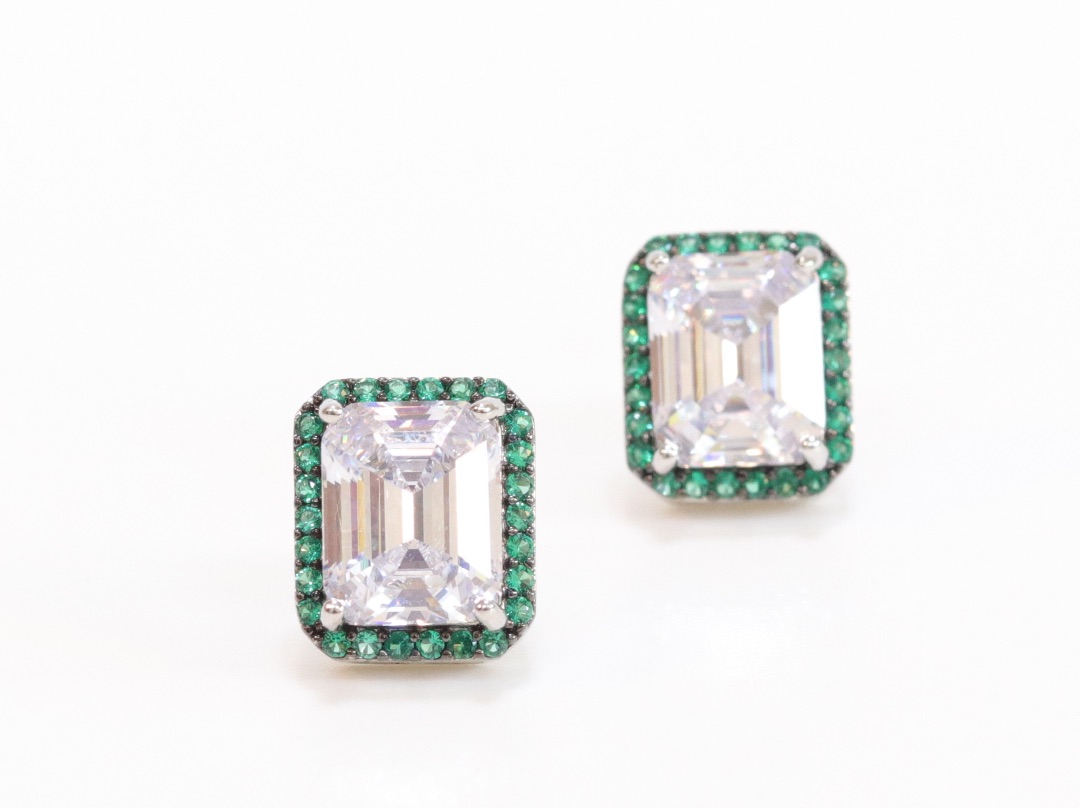 Rectangle CZ emerald studs - Image 3