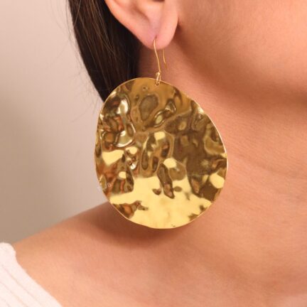 Flat oval earrings