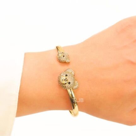 Gold teddy bracelet