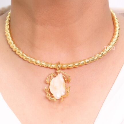 IMG_7745 Dainty gold necklace with stone