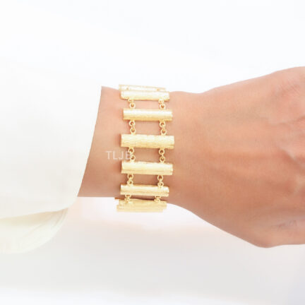 Gold fence bracelet