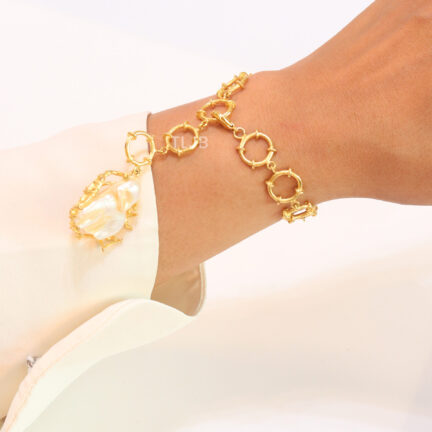 Round pearl gold bracelet