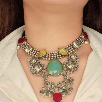 Emerald Blossom Choker