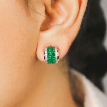 Green oval Clasp hoop earring