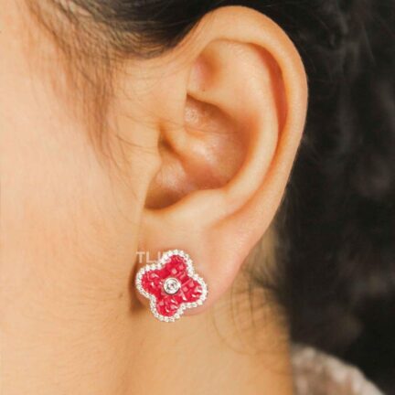 Flower Minimal Red Studs