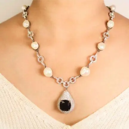 IMG_5738 pearl ridden Orchid stone necklace