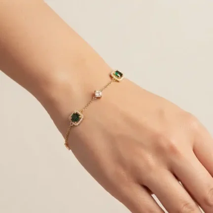 TLJB-L152-004-BR-1 Gold Plated Adjustable Emerald Green CZ Halo Bracelet